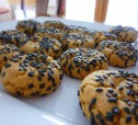 Печенье с арахисовым маслом и черным кунжутом рецепт с фото