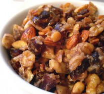 Харосет с карамелизованными грецкими орехами рецепт с фото