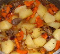 Тушеная говядина с овощами рецепт с фото