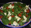 Салат с вялеными помидорами и козьим сыром рецепт с фото