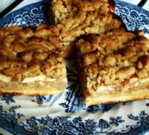 Яблочные пирожные с крошкой рецепт с фото