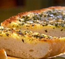 Чесночный хлеб (garlic bread) рецепт с фото