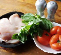Куриные грудки с фаршированными помидорами и зеленью рецепт с фото