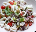 Салат из кальмаров с оливками рецепт с фото