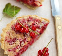 Пирог с маком и красной смородиной рецепт с фото