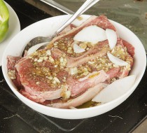 Мясо в лимонном маринаде рецепт с фото