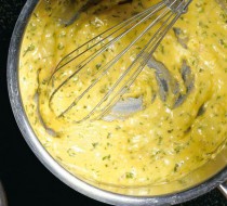 Сливочный соус а-ля беарнез с кинзой рецепт с фото
