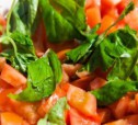 Салат из помидоров с зеленью рецепт с фото