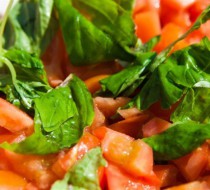 Салат из помидоров с зеленью рецепт с фото