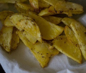 Запеченный картофель с чесноком и имбирем