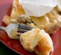 Ореховый пирог с корицей, имбирем и ванильно-сливочным кремом рецепт с фото
