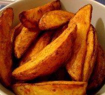 Хрустящие картофельные дольки в специях рецепт с фото