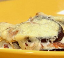 Запеканка с баклажанами, сыром и грибами рецепт с фото